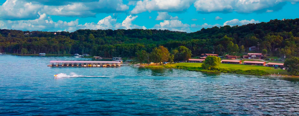 Aerial view of Coppermine Lodge resort on Beaver Lake, Rogers Arkansas